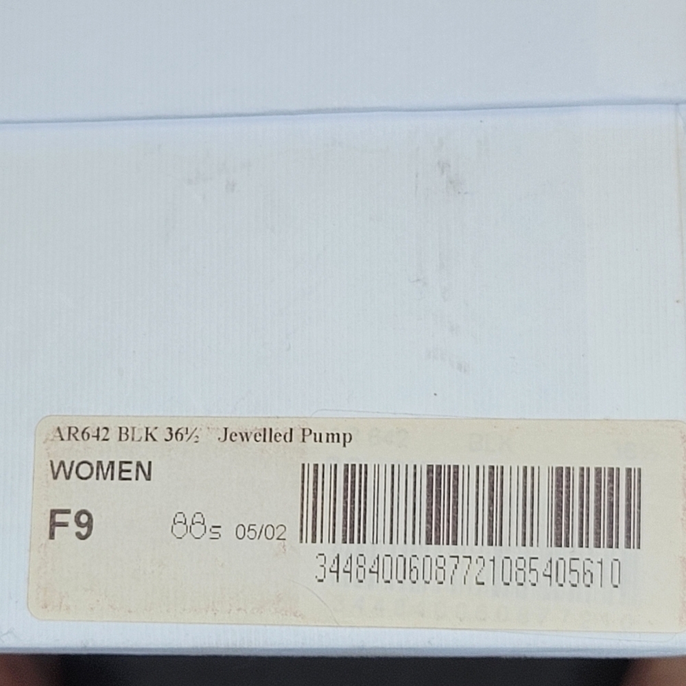 [NWT] BODEN JEWELLED PUMPS FLATS [BNIB] SIZE 36.5 - Picture 11 of 11